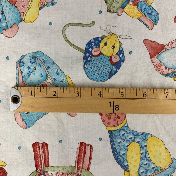 Alexander Henry Aunt Hattie's Handiwork Stuffed Toy Animals Cotton Fabric 1 Yard - Picture 6 of 8